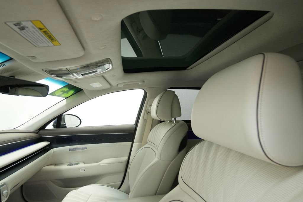 Used 2023 Genesis G90 3.5T image 19