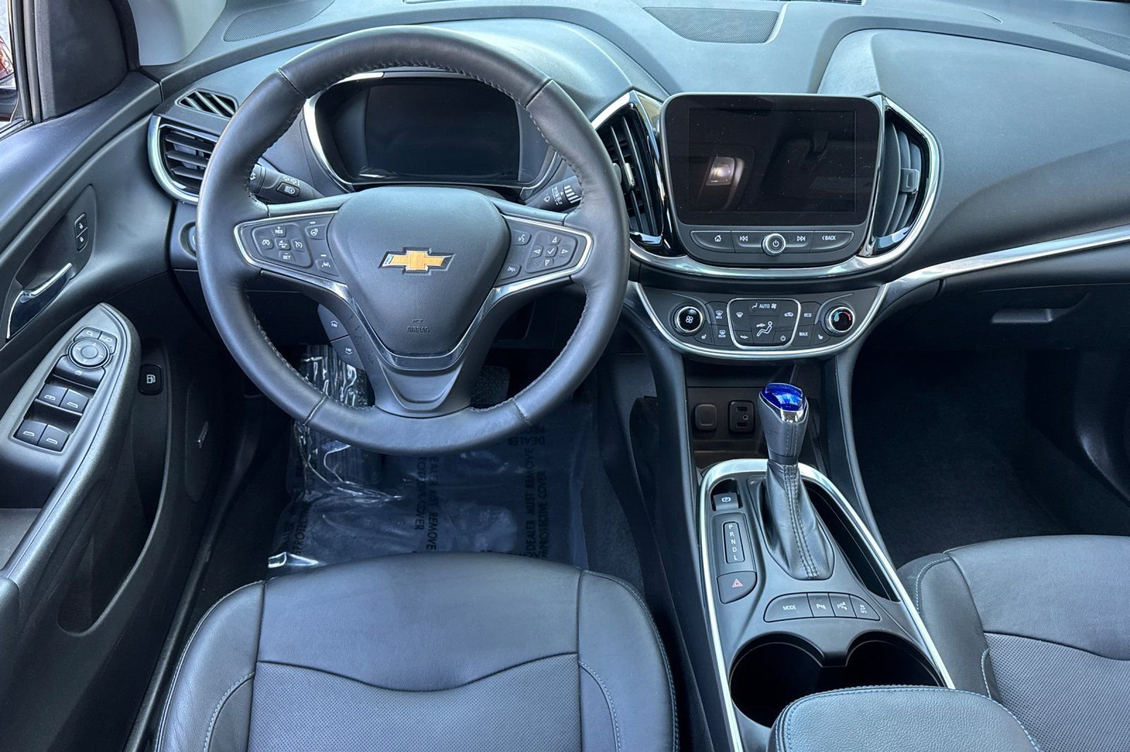 Used 2017 Chevrolet Volt Premier w/ Driver Confidence II Package image 17