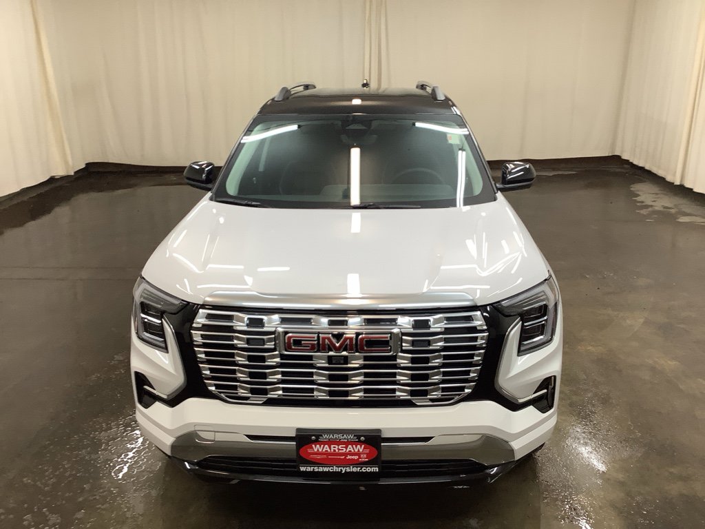 New 2026 GMC Terrain Denali image 3