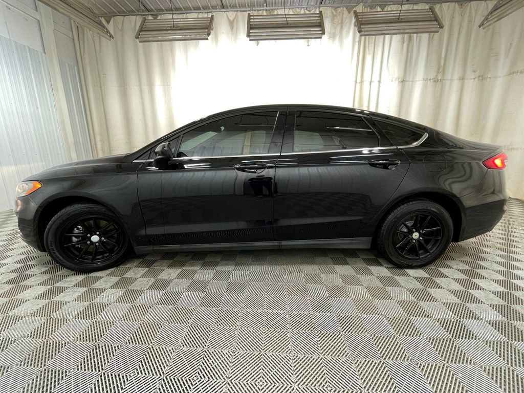 Used 2020 Ford Fusion S image 12
