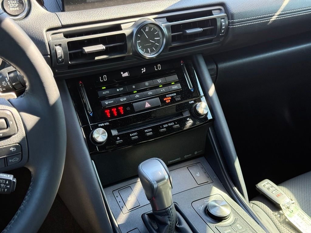 Certified 2024 Lexus IS 350 F Sport RWD image 35