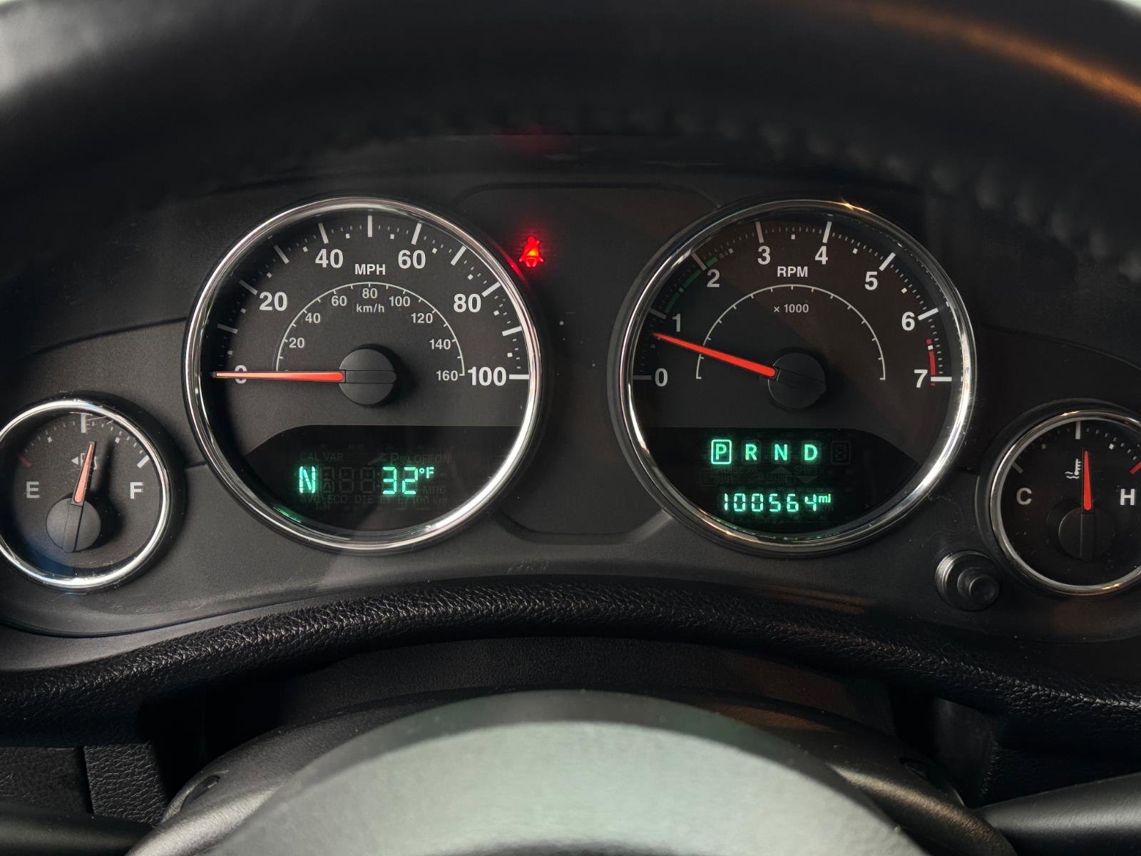 Used 2016 Jeep Wrangler Unlimited Sahara image 19