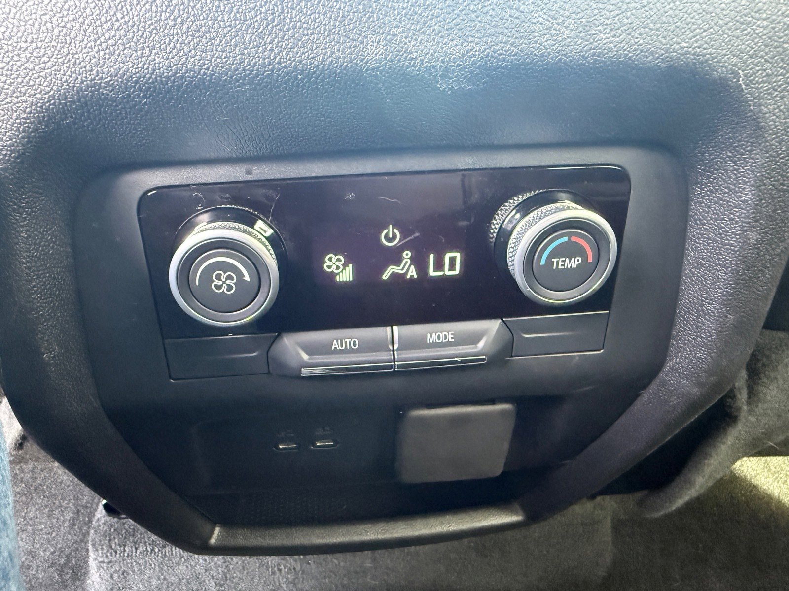 Used 2025 Buick Enclave Sport Touring w/ Power Package image 27