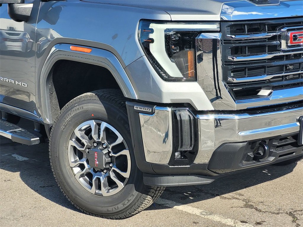 New 2026 GMC Sierra 2500 SLE w/ SLE Value Package; image 6