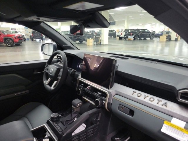 New 2025 Toyota Tacoma 4x4 Double Cab Hybrid image 9