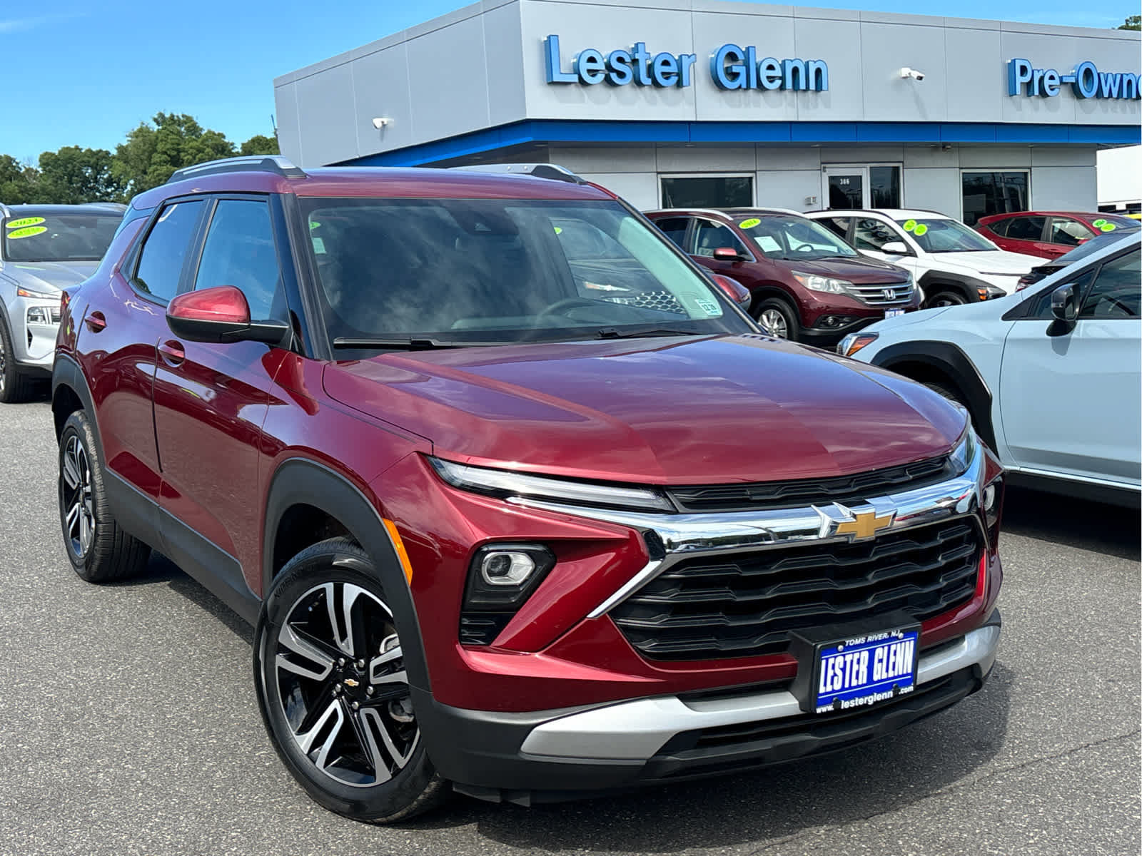 Used 2025 Chevrolet TrailBlazer LT w/ LT Cold Weather Package FWD image 23