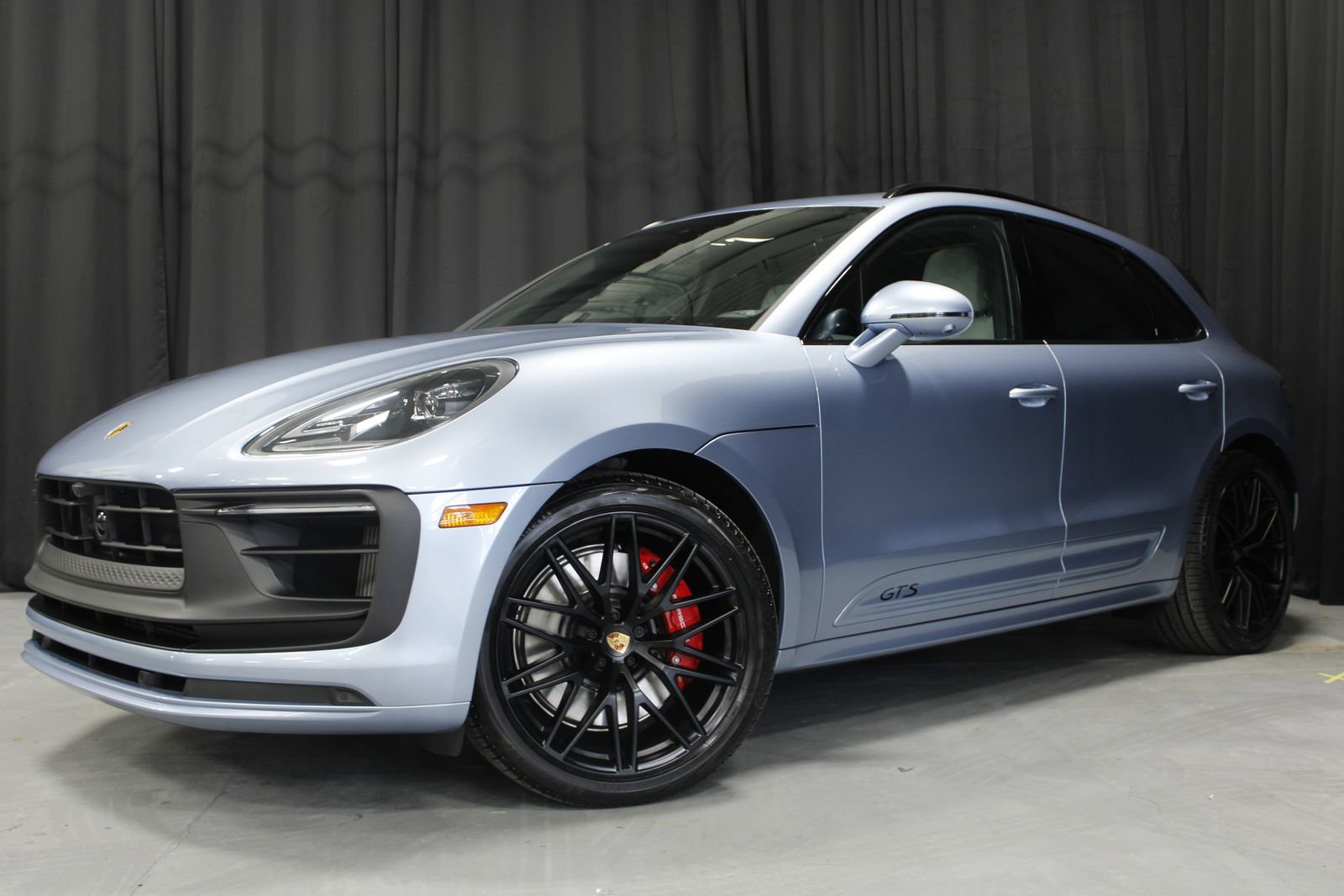 New 2026 Porsche Macan GTS AWD/4WD image 1