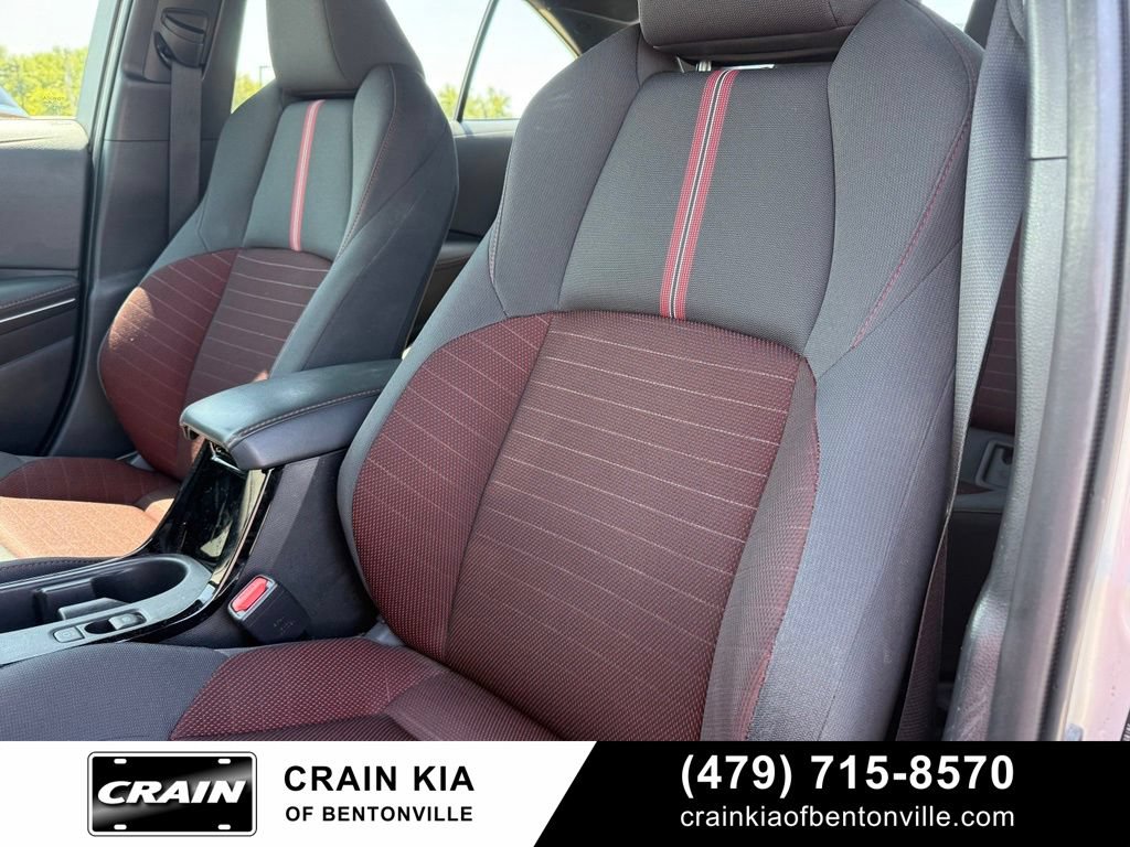 Used 2025 Toyota Corolla SE FWD image 22