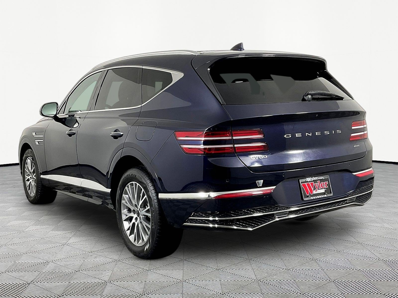 Used 2025 Genesis GV80 2.5T Standard AWD/4WD image 4