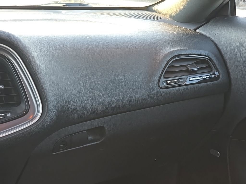 Certified 2019 Dodge Challenger R/T w/ Plus Package image 31