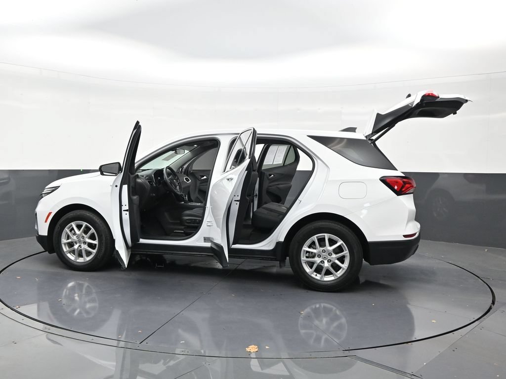 Used 2023 Chevrolet Equinox LT FWD image 31