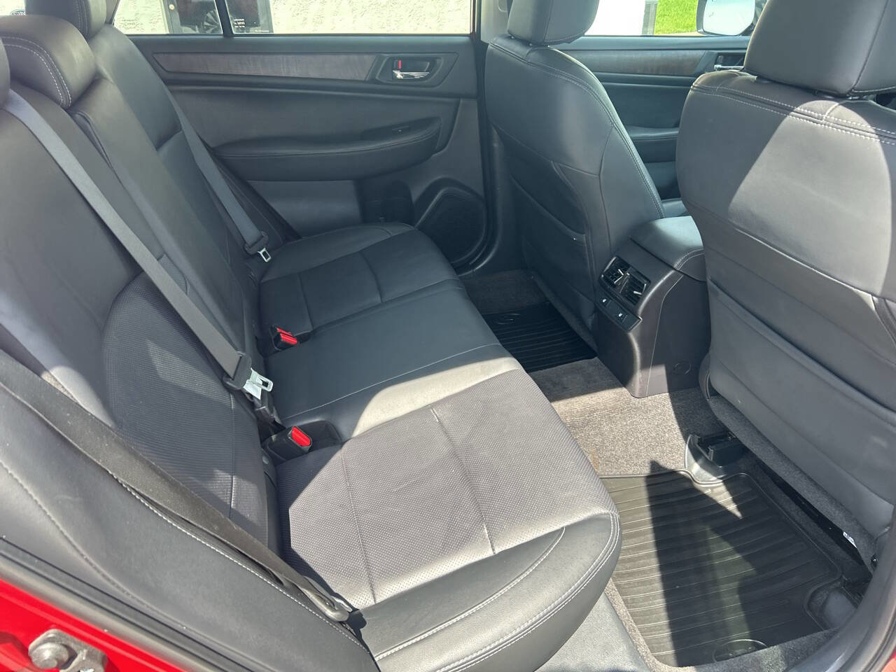 Used 2015 Subaru Outback 2.5i Limited image 18