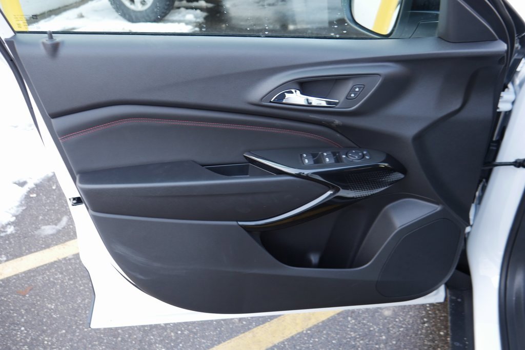 New 2026 Chevrolet Trax RS image 28