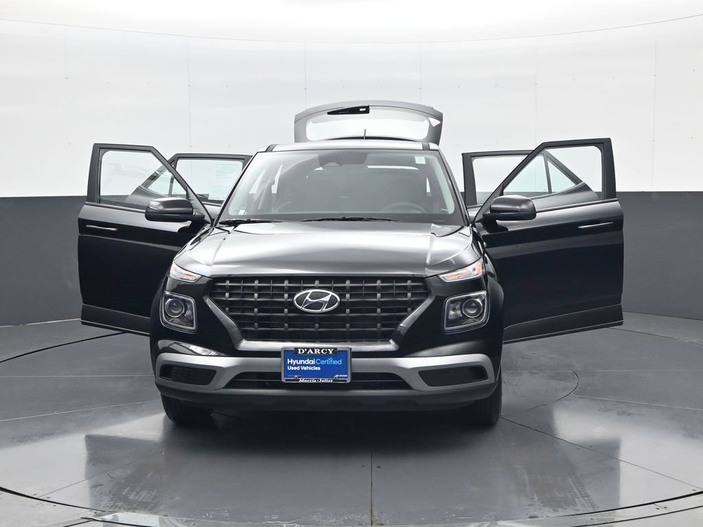 Certified 2026 Hyundai Venue SE image 31