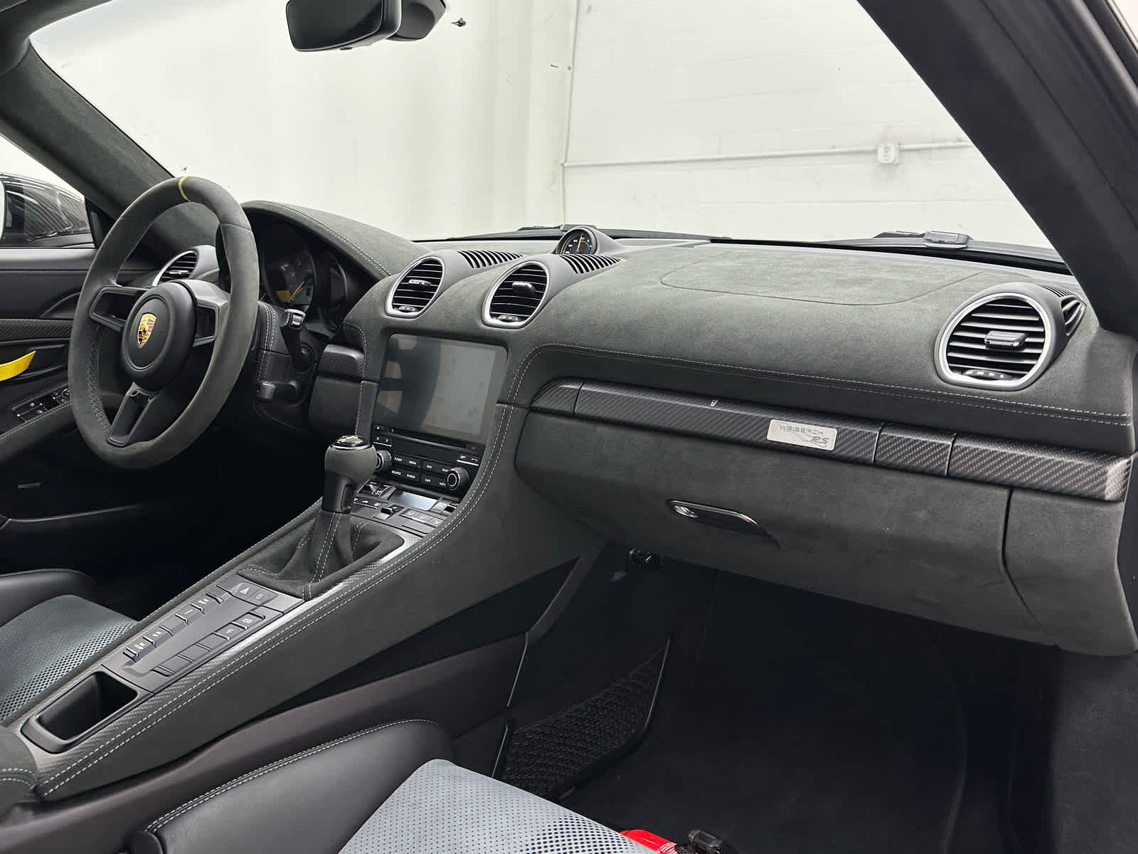 Used 2023 Porsche 718 Cayman GT4 RS RWD image 13