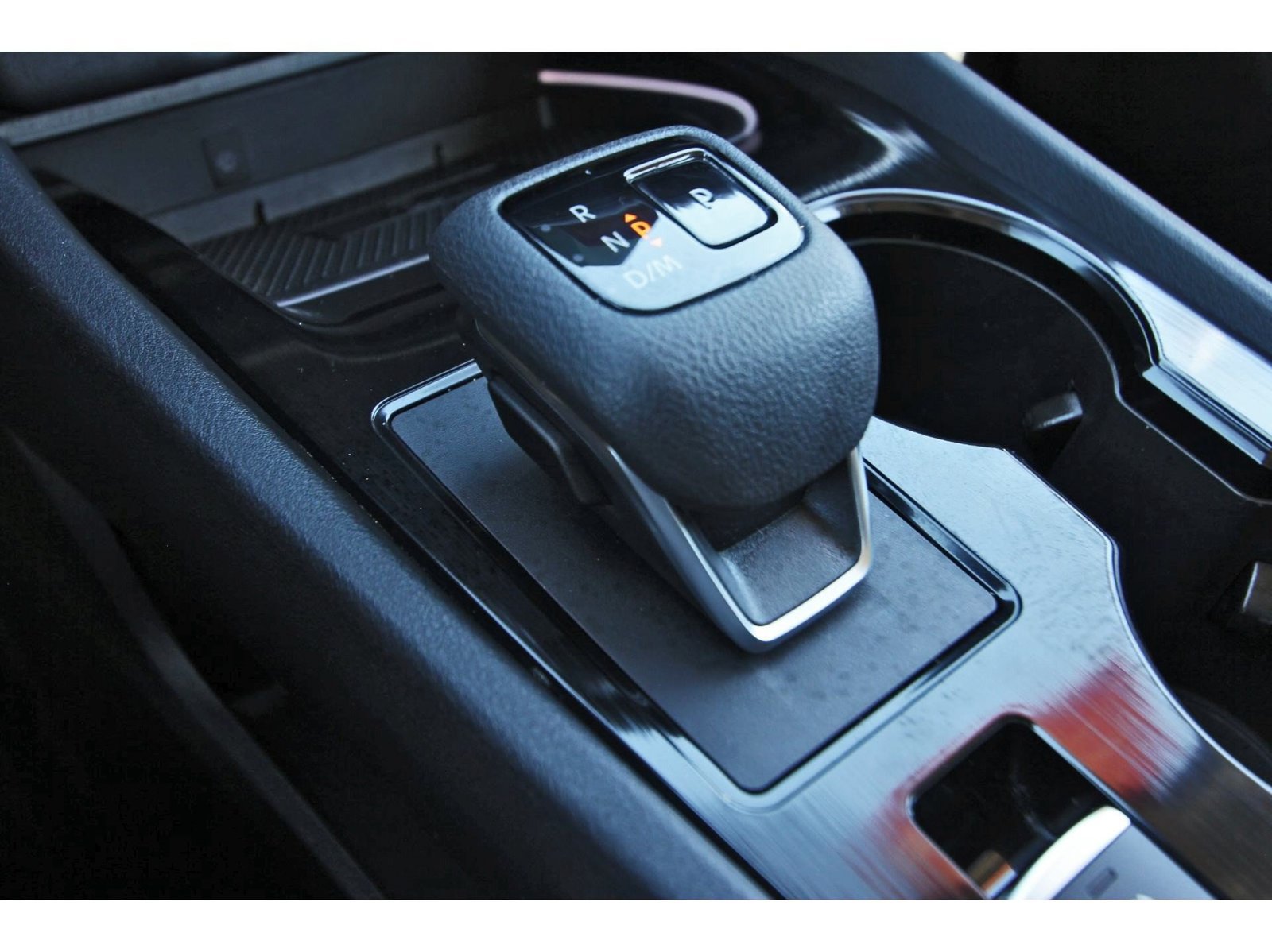 Certified 2025 Nissan Rogue SL w/ Tech Package AWD/4WD image 30