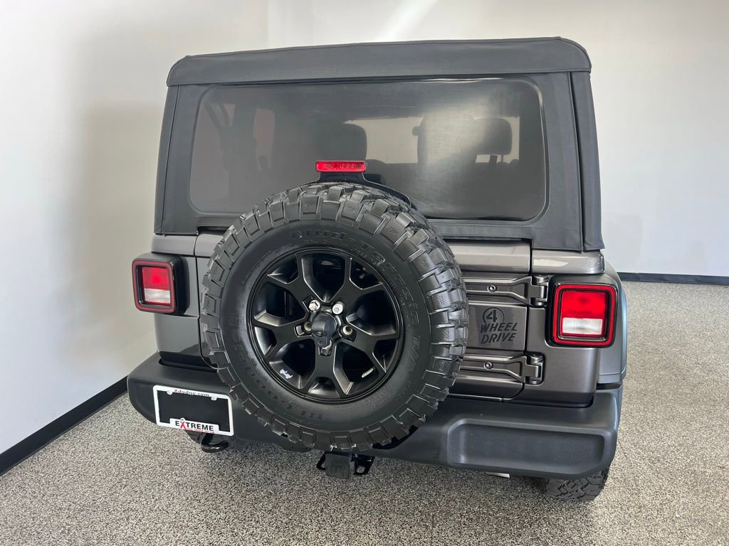 Used 2022 Jeep Wrangler Willys image 6