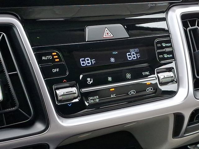 Certified 2023 Kia Sorento EX AWD/4WD image 15
