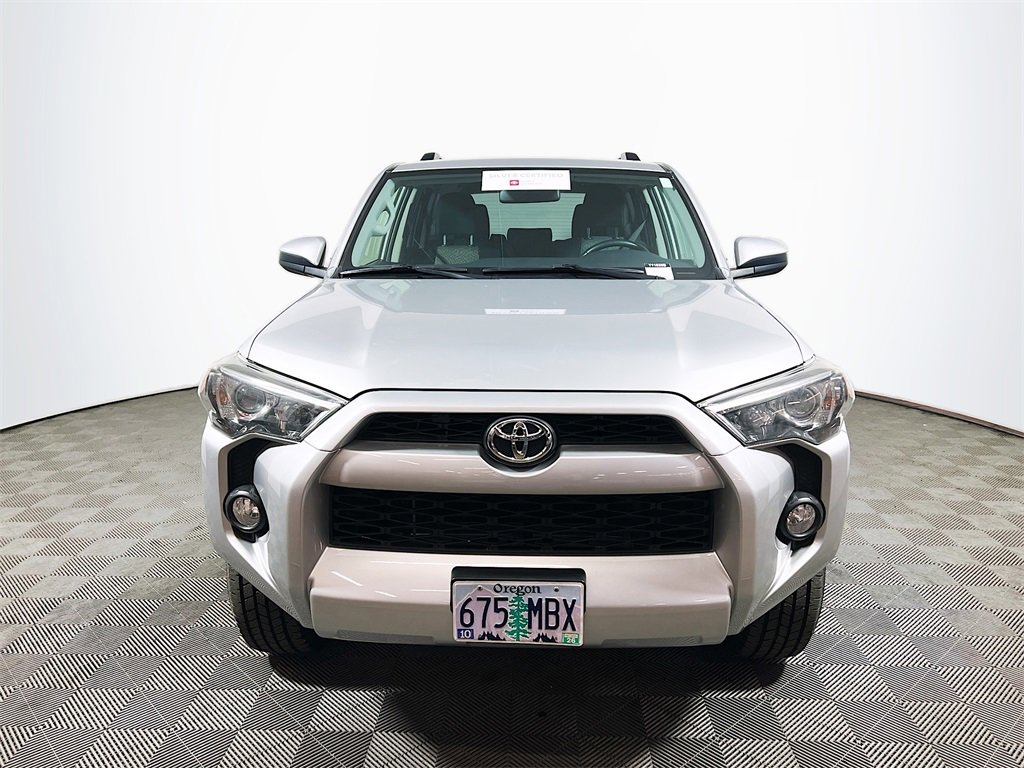 Certified 2019 Toyota 4Runner SR5 image 3
