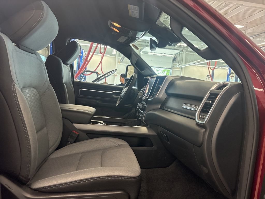 Used 2025 RAM 1500 Big Horn AWD/4WD image 18