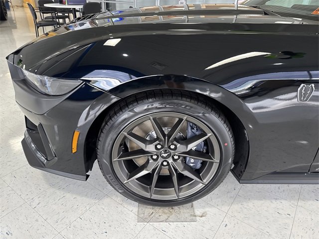 New 2025 Ford Mustang Dark Horse image 9