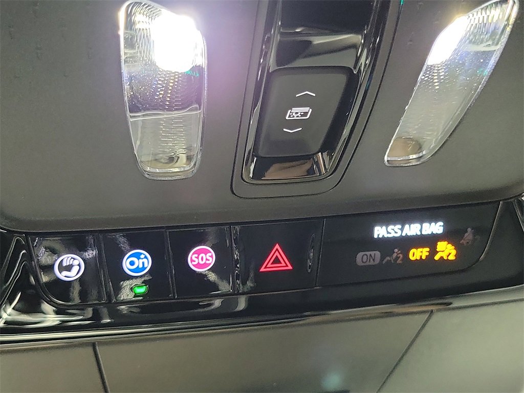 New 2025 Cadillac Lyriq Sport image 18