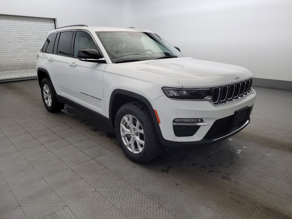Used 2023 Jeep Grand Cherokee Limited image 13