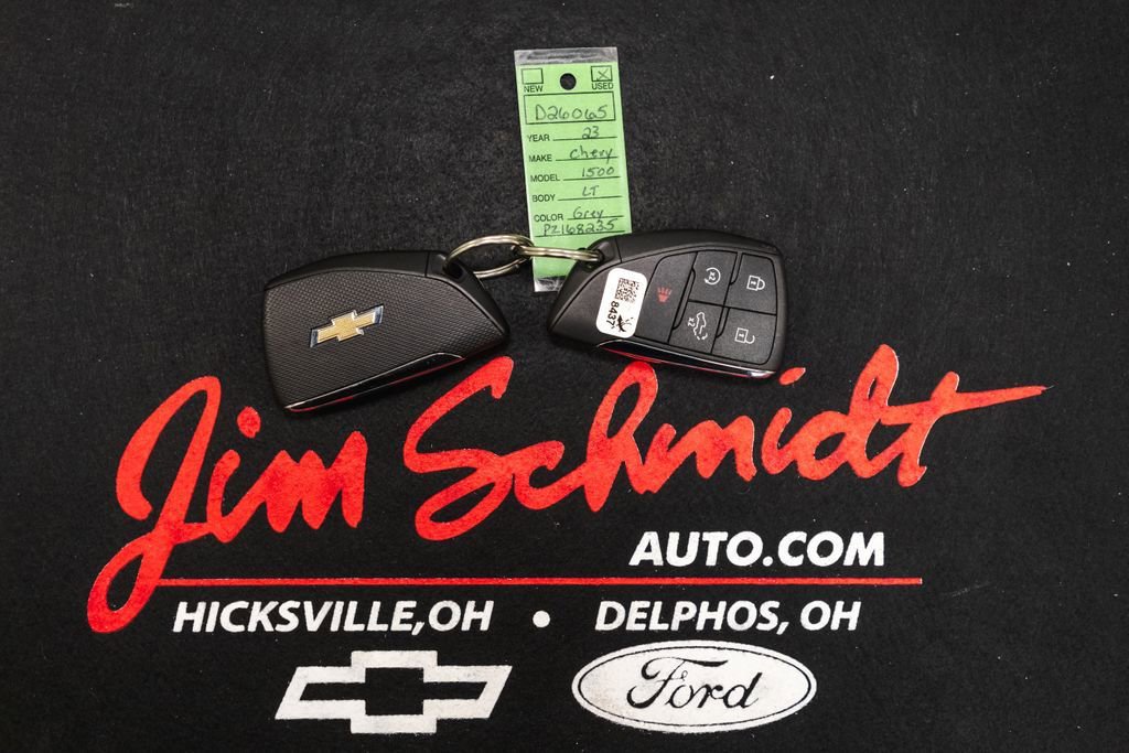 Used 2023 Chevrolet Silverado 1500 LT AWD/4WD image 43