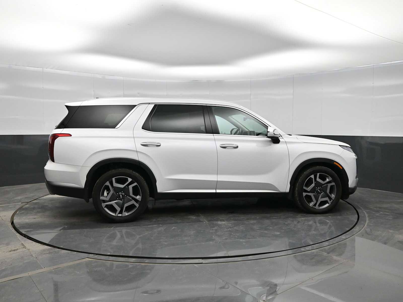Used 2025 Hyundai Palisade SEL image 9