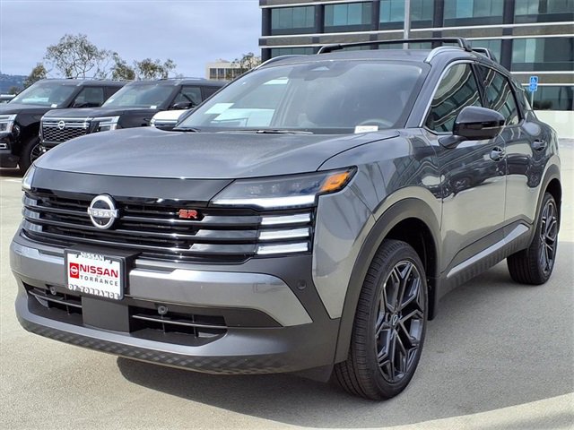 New 2026 Nissan Kicks SR image 3