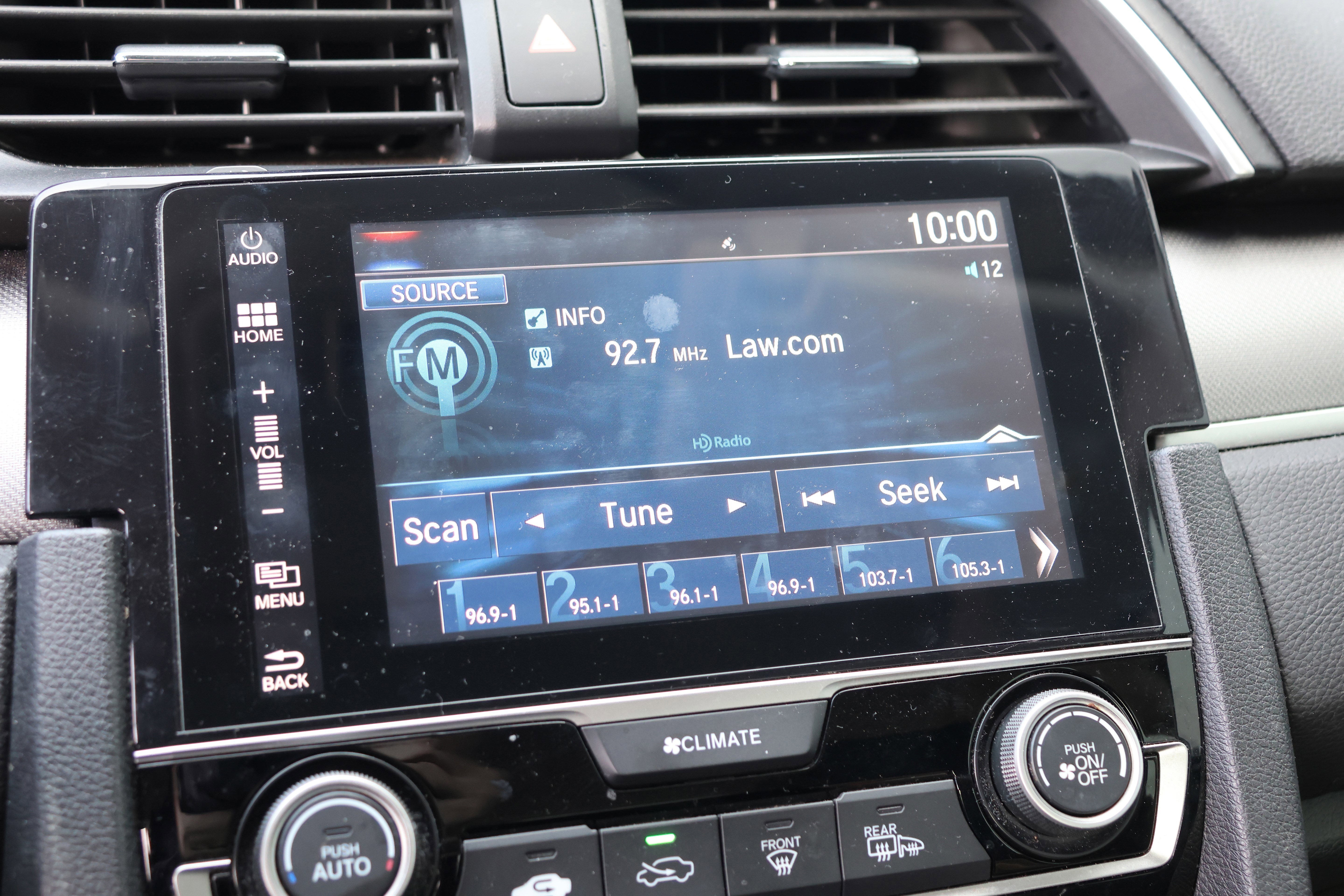 Used 2018 Honda Civic EX image 22