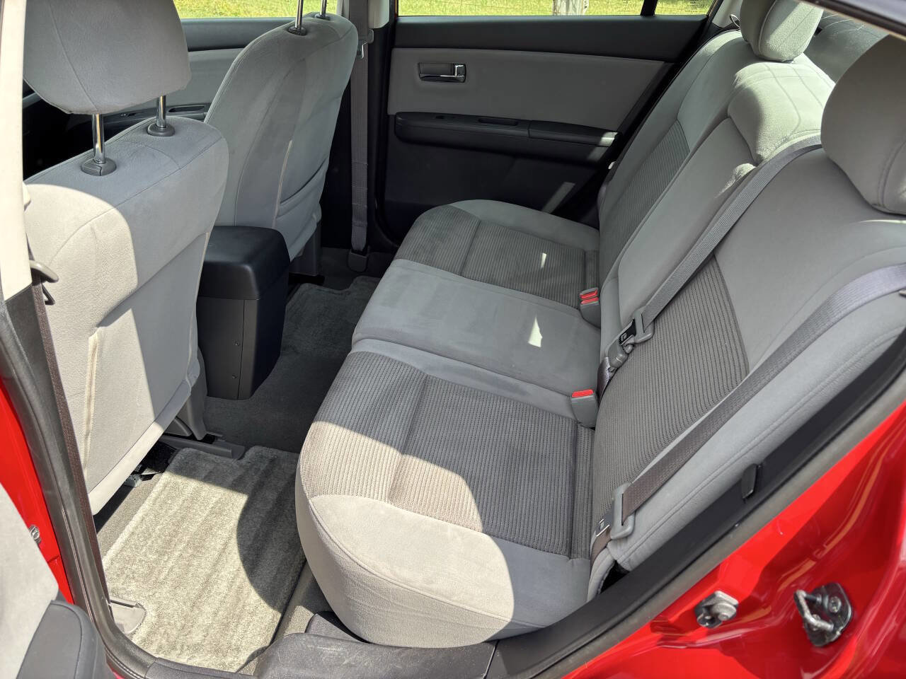 Used 2012 Nissan Sentra 2.0 S w/ Convenience Pkg image 8