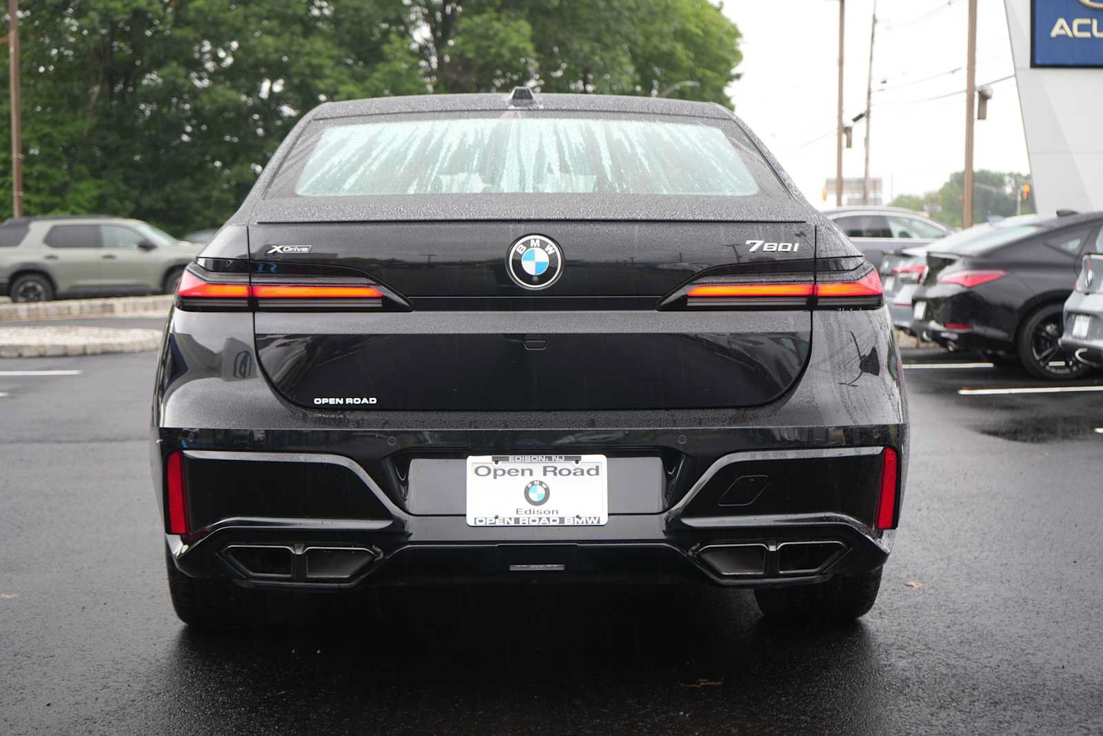 Used 2024 BMW 760i xDrive w/ Executive Package AWD/4WD image 6