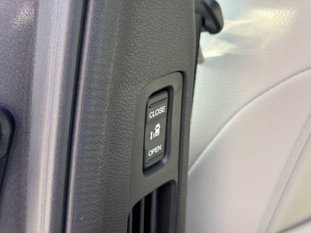 Certified 2026 Honda Odyssey EX-L image 20