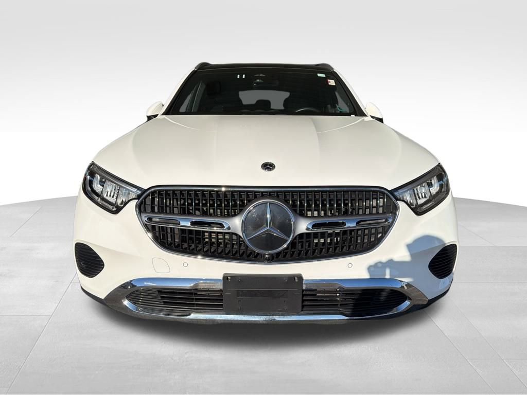 Used 2024 Mercedes-Benz GLC 300 4MATIC image 8