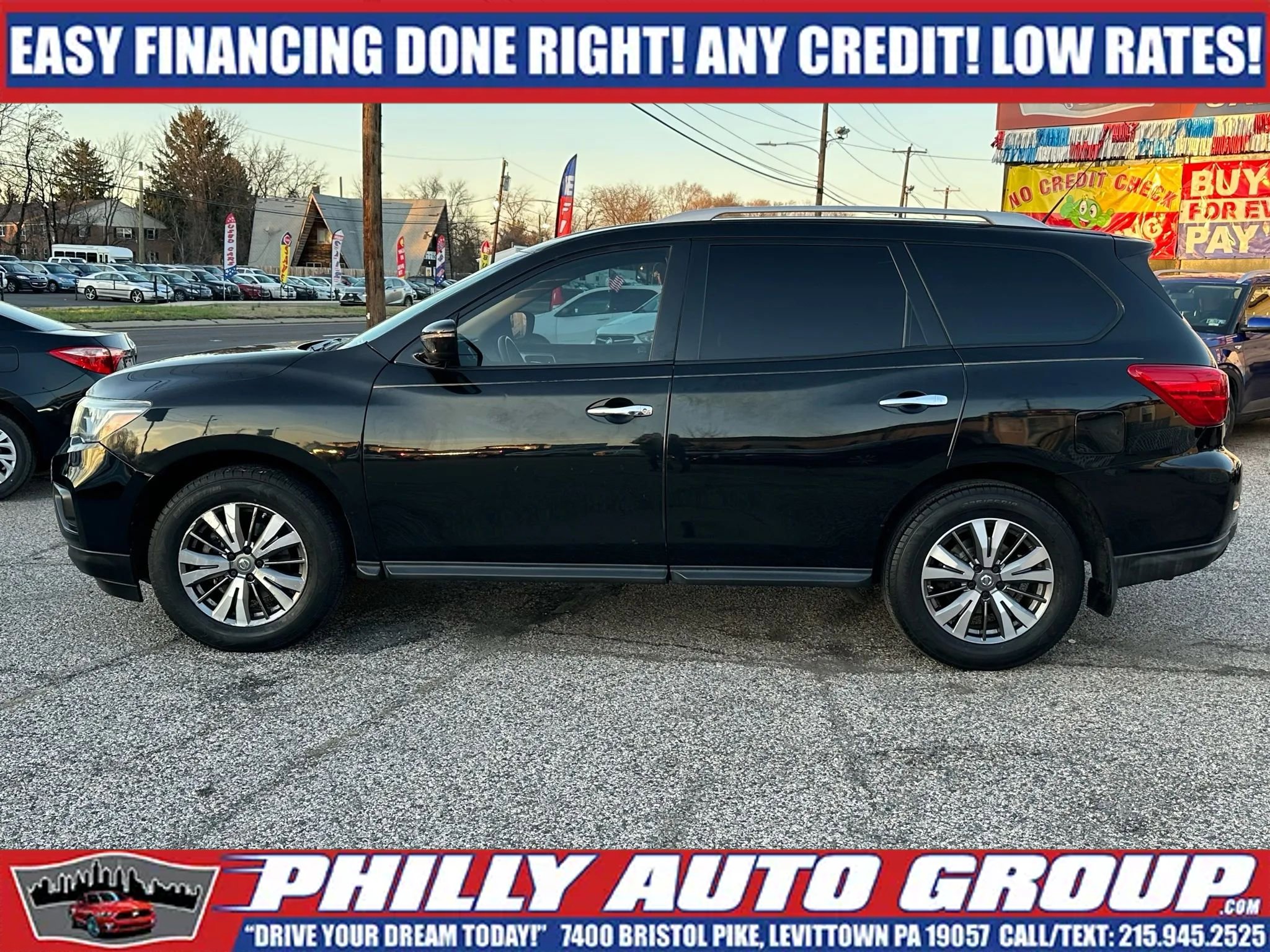 Used 2018 Nissan Pathfinder S AWD/4WD image 4