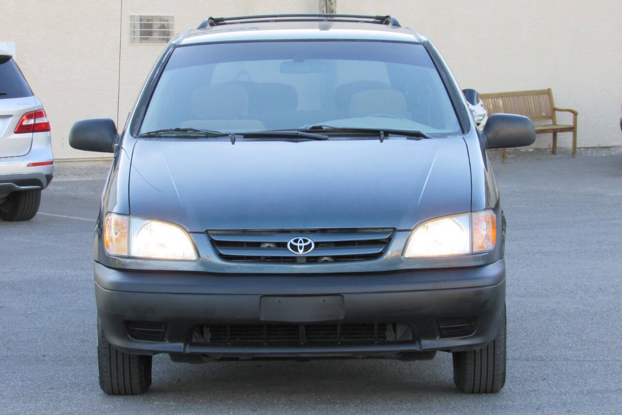 Used 2002 Toyota Sienna CE FWD image 6