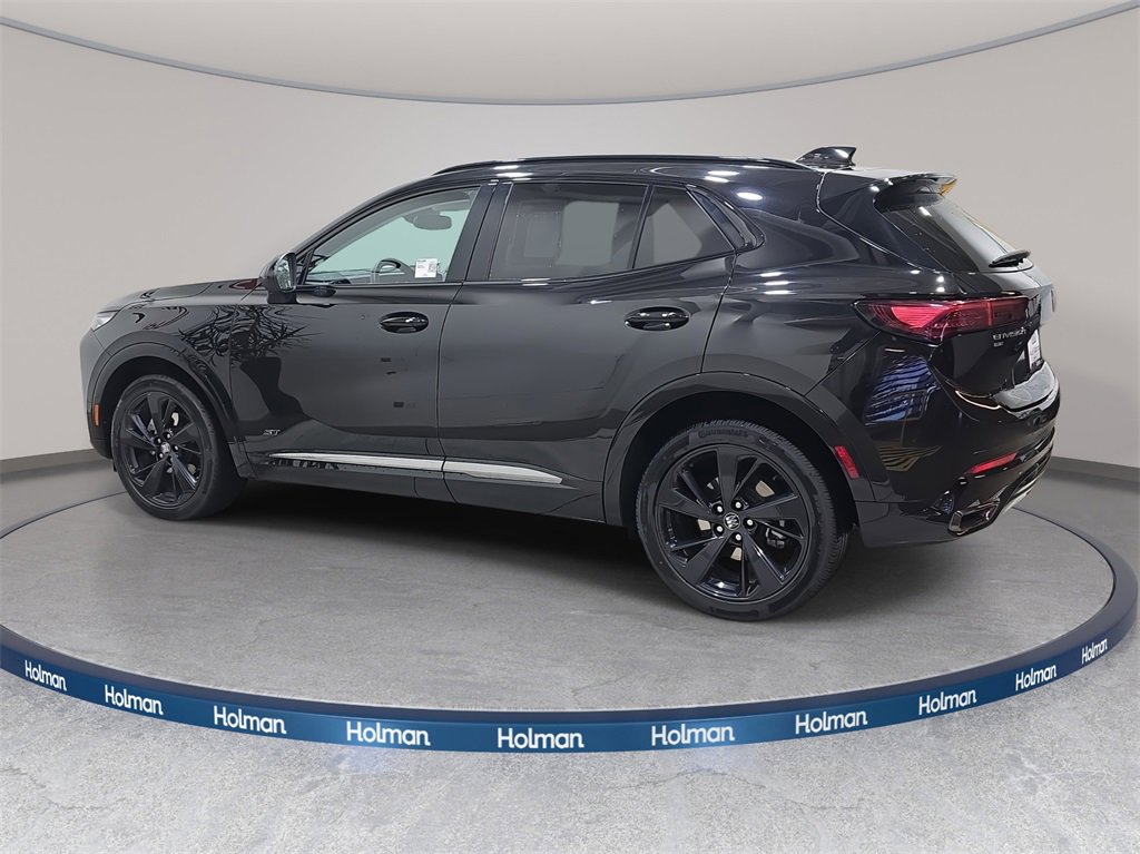 Used 2024 Buick Envision Sport Touring image 9