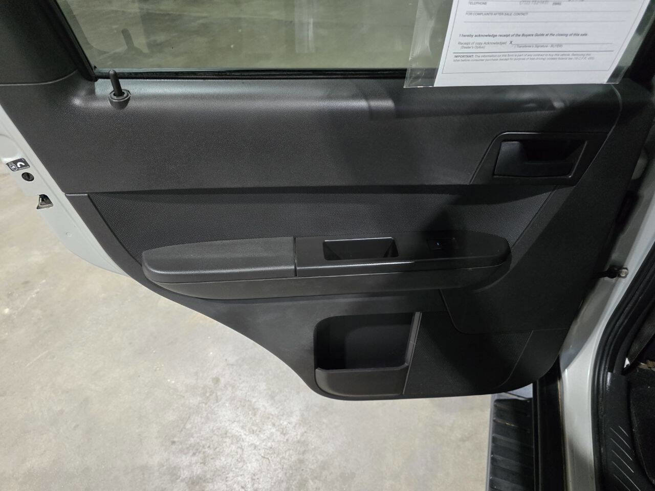 Used 2008 Ford Escape XLT image 28