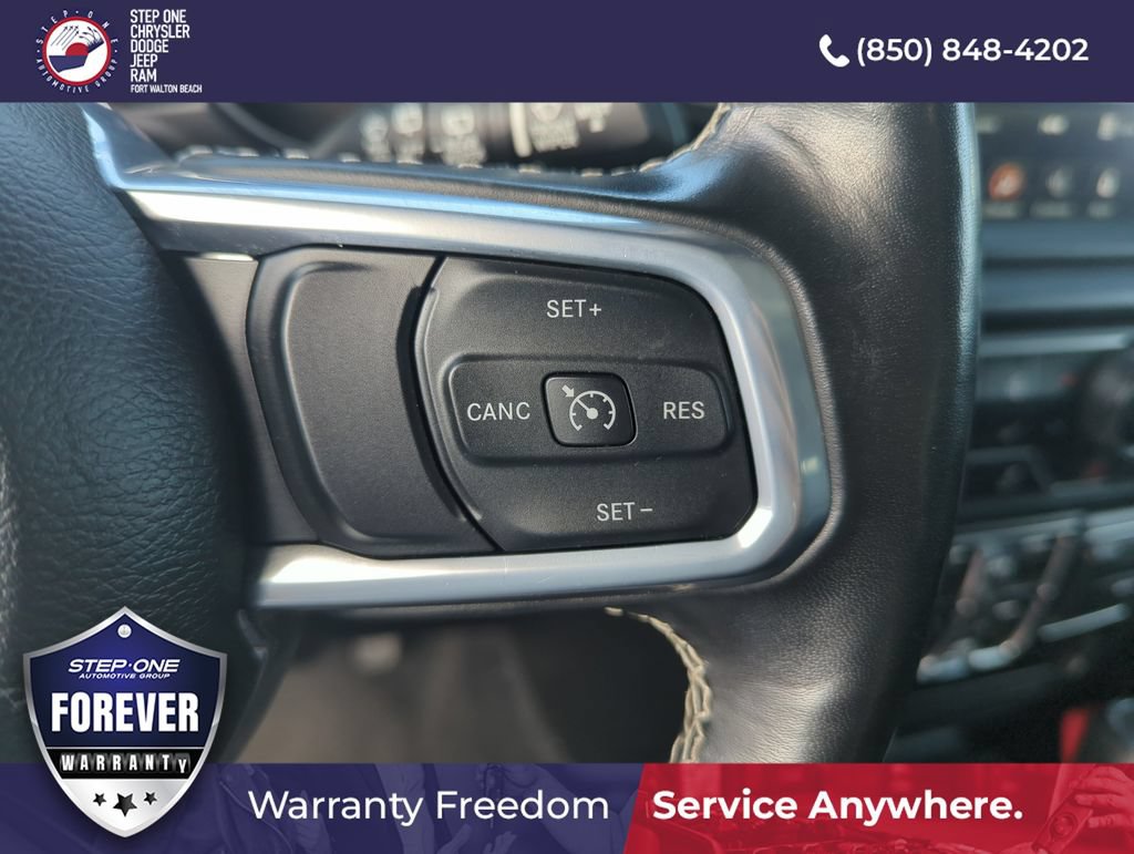 Used 2022 Jeep Wrangler Unlimited Sahara w/ Cold Weather Group AWD/4WD image 22