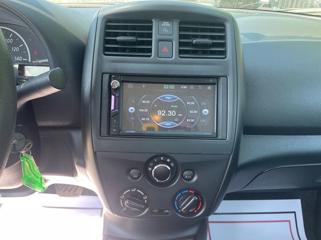 Used 2015 Nissan Versa S Plus FWD image 20