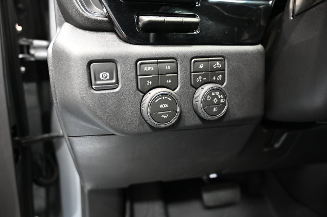 New 2026 Chevrolet Silverado 3500 High Country w/ High Country Premium Package AWD/4WD image 29