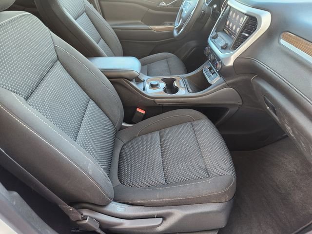 Used 2023 GMC Acadia SLE image 14