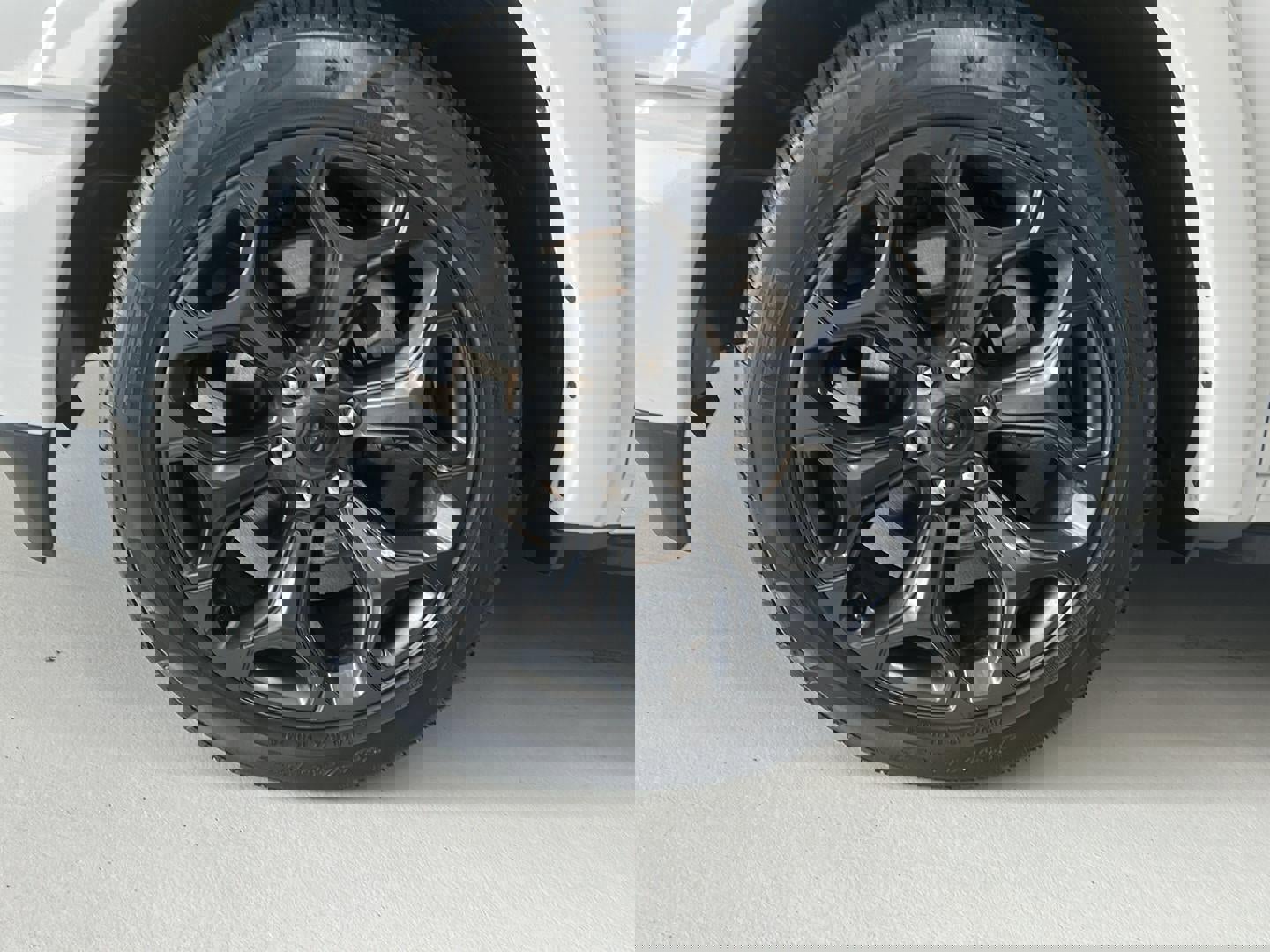 Used 2024 RAM 1500 Limited image 26