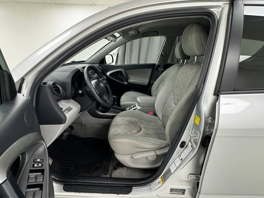 Used 2010 Toyota RAV4 4WD image 10