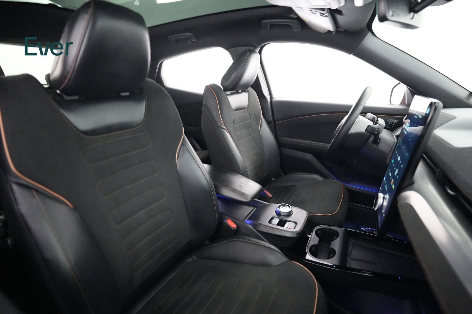 Used 2023 Ford Mustang Mach-E GT image 23