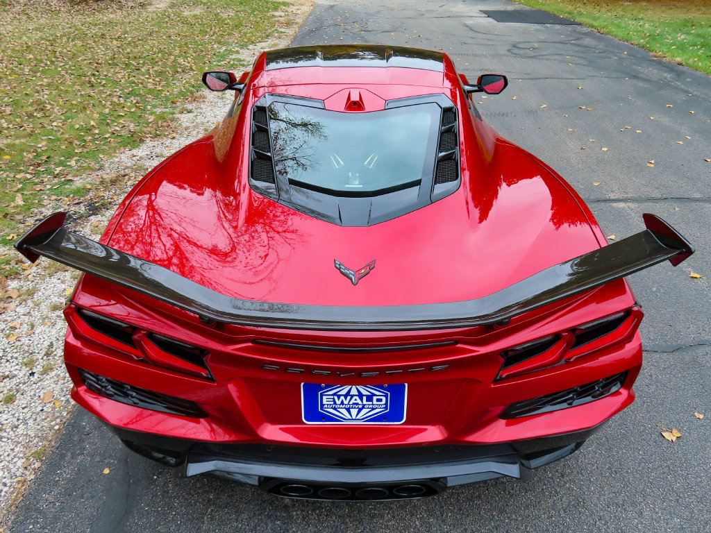 Certified 2024 Chevrolet Corvette Z06 w/ Z07 Performance Package RWD image 15
