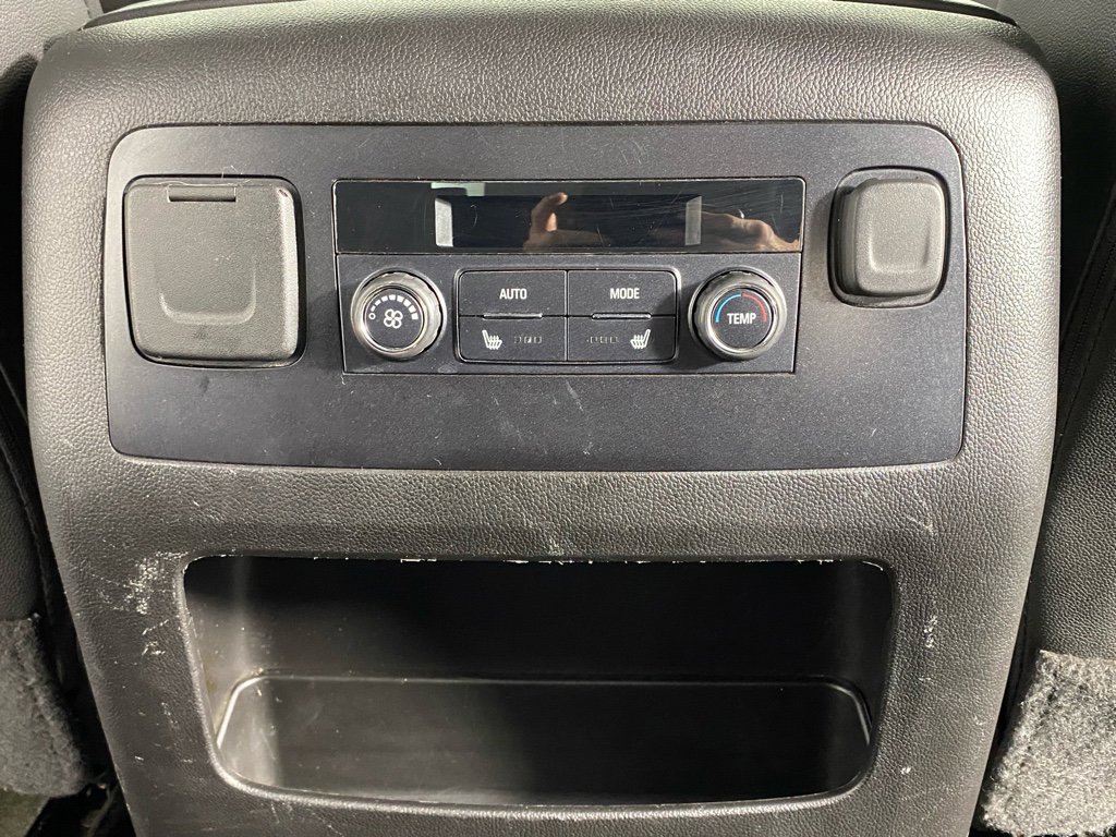 Used 2018 Chevrolet Tahoe Premier image 27