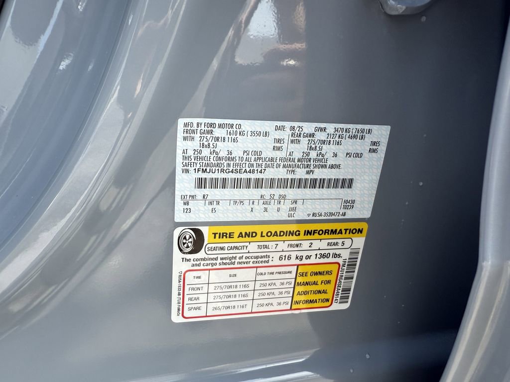 Used 2025 Ford Expedition Tremor AWD/4WD image 28