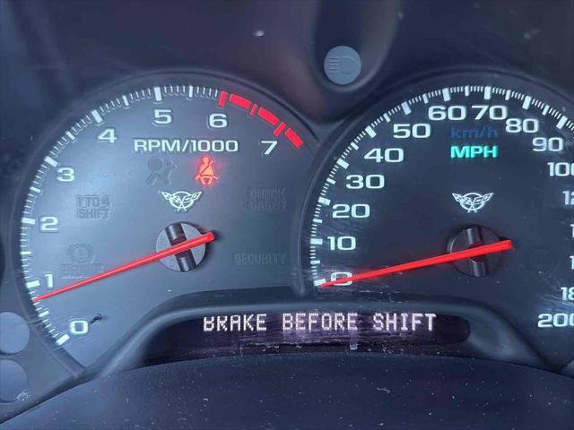 Used 2004 Chevrolet Corvette Coupe w/ Preferred Equipment Group image 16